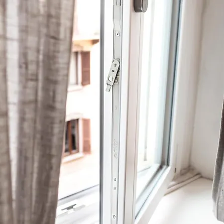 Cosy And Bright Flat In The Heart Of Porta Venezia Appartement *
