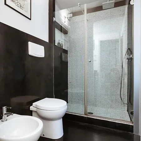 Cosy And Bright Flat In The Heart Of Porta Venezia Milán